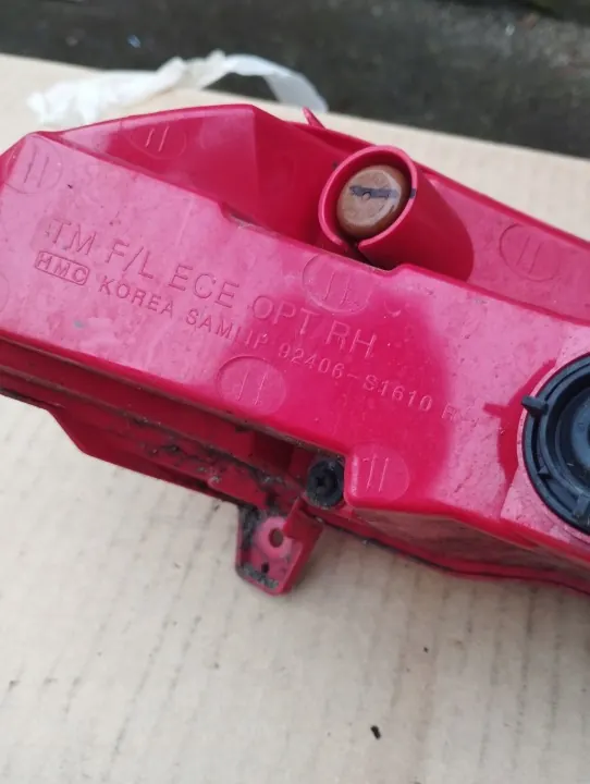 OEM 92404-S1610 Rechter Achterlicht voor Hyundai Santa Fe IV image 3