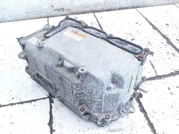 Inversor de voltaje OEM 6G20047140 Toyota Prius 2010 image 3