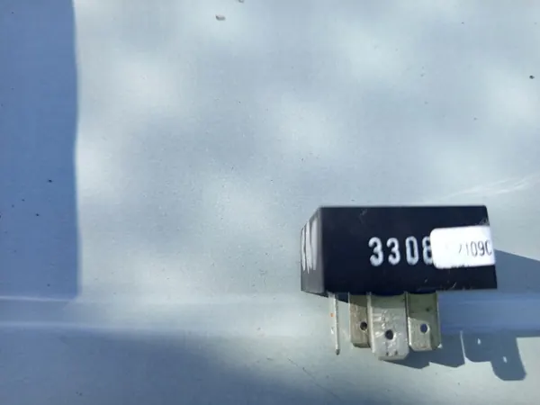 Módulo IPCU Webasto OEM 9011970B - Usado image 4