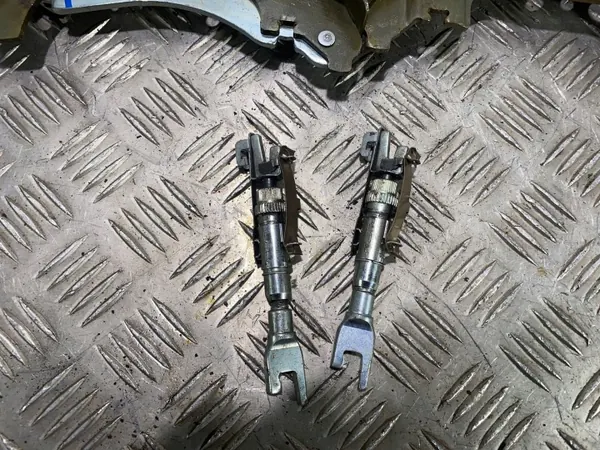 FBZ20559 Bakre bromsbelägg för Seat Arona 2018 image 6