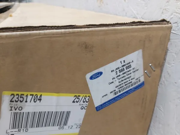 Cubierta Ford Ranger OEM EB3B 26501A42 image 7