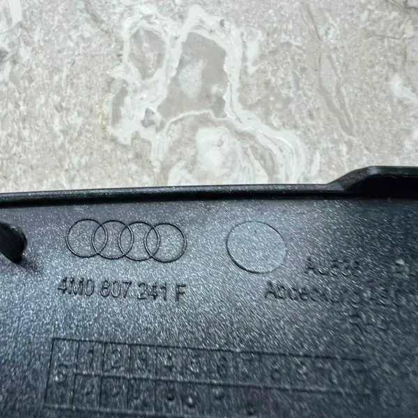 OEM 4M0807241F Frontstoßstangenstopfen für Audi Q7 II image 5