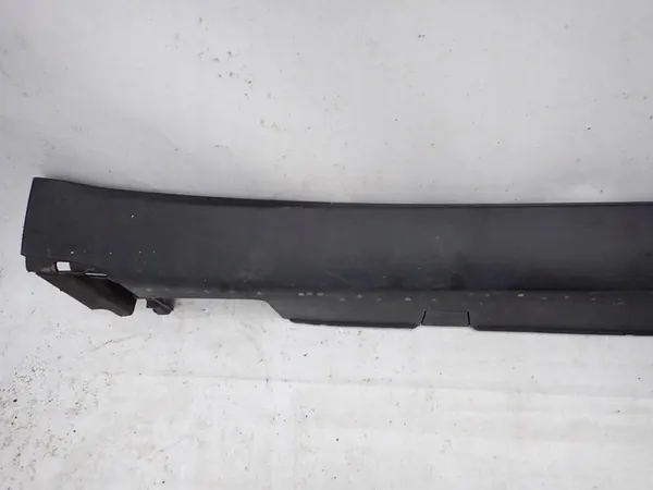 Tesla Model X 15-> Right Side Skirt OEM 1034219-00-E image 3