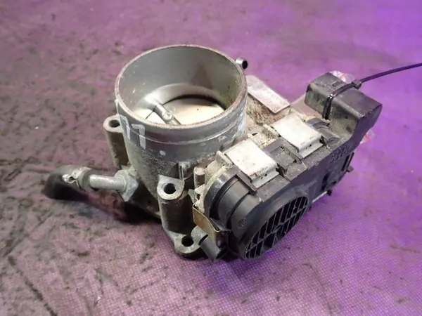 AUDI A2 99-05 1.4 Drosselklappe 07K133062B 6 Pins image 3