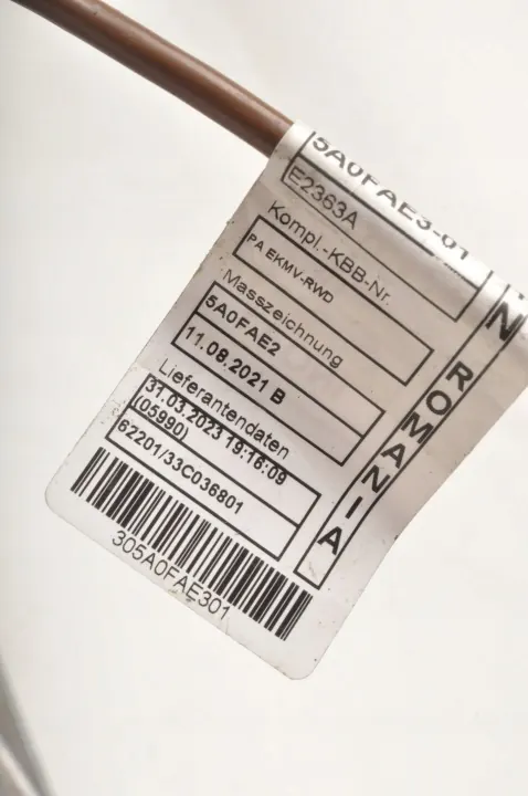 BMW I4 G26 Abrazadera Compresor AC OEM 5A075D6 image 6