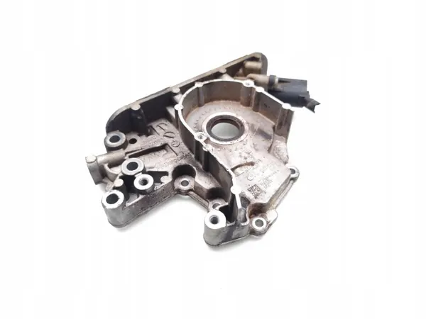 Skoda Scala Öljypumppu OEM 05C103153 1.0 TSI image 2