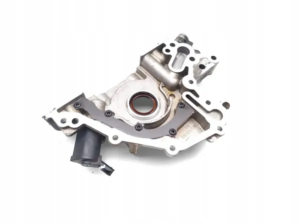 Skoda Scala Öljypumppu OEM 05C103153 1.0 TSI image 5