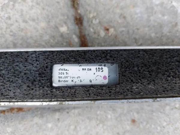 Barras de techo usadas OEM 3G9860034 para VW Passat B8 image 5