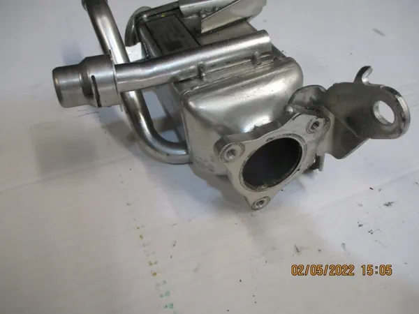 Refroidisseur d'échappement OEM 05L131512 Audi A6 image 3