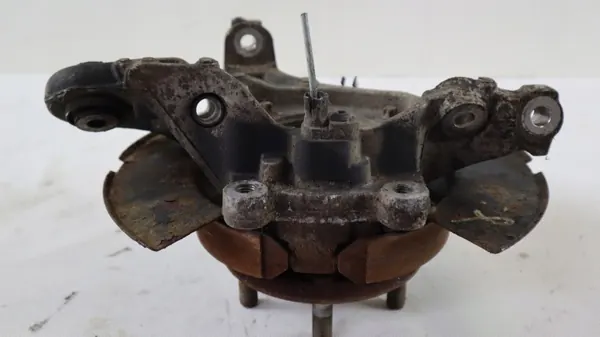 Pivot de direction arrière gauche OEM 1173331127 - Chrysler image 3