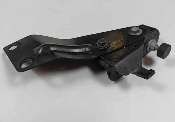 Support d'aile OEM 7923132 pour Chevrolet Corvette C5 image 2