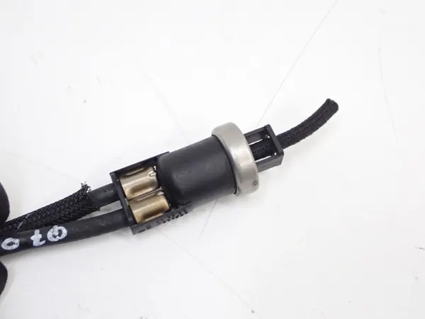 Polttoaineenruiskutusputki OEM 059218J Audi Q7 3.0TD image 6