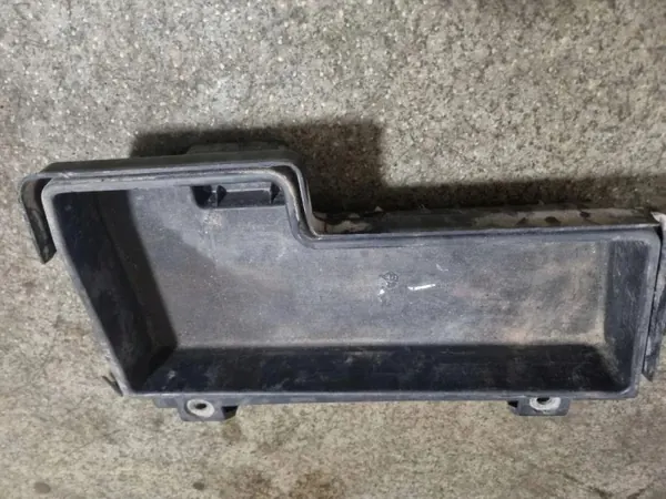 Couvercle batterie OEM 8193797 pour BMW Série 3 E46 image 2