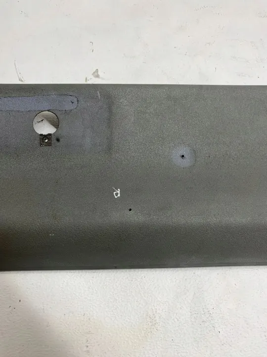 OEM 705867285 Pilarin päällyste vasen Volkswagen Multivan T4 image 3