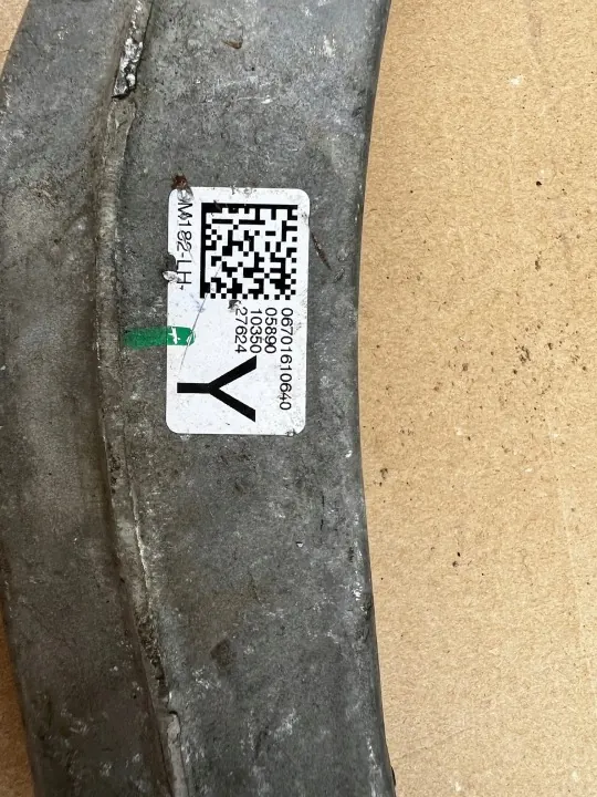 Achter Linker Ophangingsarm OEM ZWROTNICA WAHACZ image 3