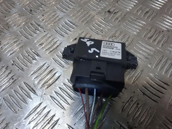Kraftstoffpumpensteuergerät Audi Q5 SQ5 OEM 8K0906093 image 4
