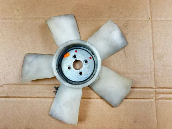 Aixam Lüfterrotor OEM MAM80084 - Gebrauchtteil image 2