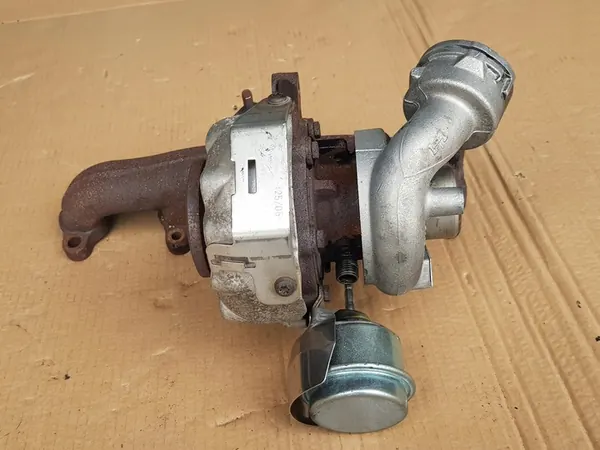 Turbo completo 1.9 TDI 105CV BLS - Reconstruido image 9