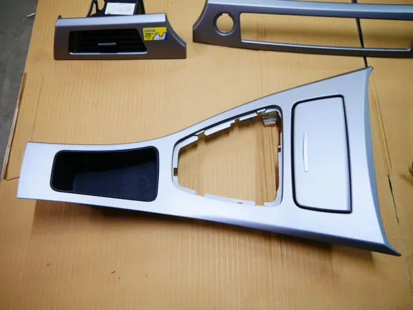 Jeu de Garnitures Console Portière BMW E90 E91 - OEM image 5