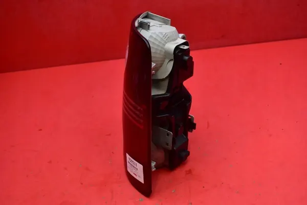 Höger bakljus VW Touran 2006-2010 1T0945096N image 2