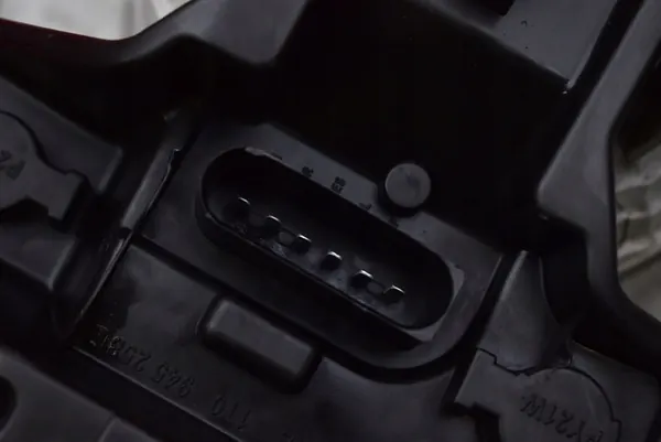 Höger bakljus VW Touran 2006-2010 1T0945096N image 8