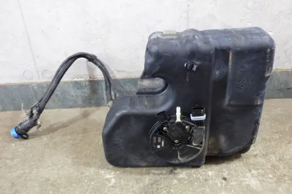 BMW AdBlue-tank OEM 7286064 voor 5-serie F10 image 3