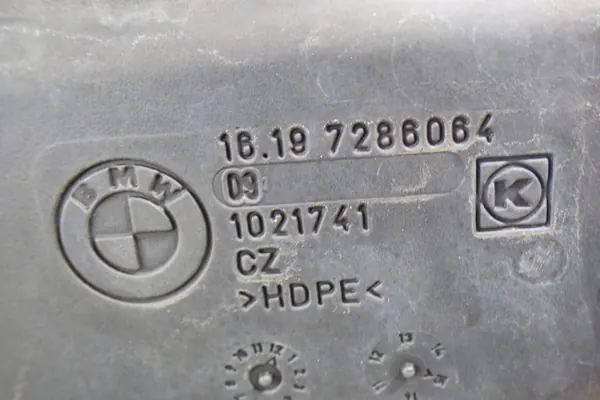 BMW AdBlue-tank OEM 7286064 voor 5-serie F10 image 6