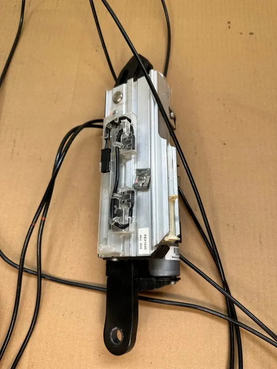 OEM A2308600335 Dachaktuator rechts Mercedes SL R230 image 7