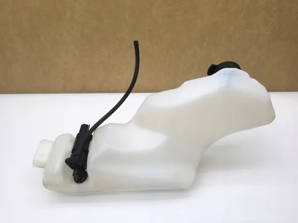 DACIA DOKKER 2012- Pesunesteen säiliö image 2