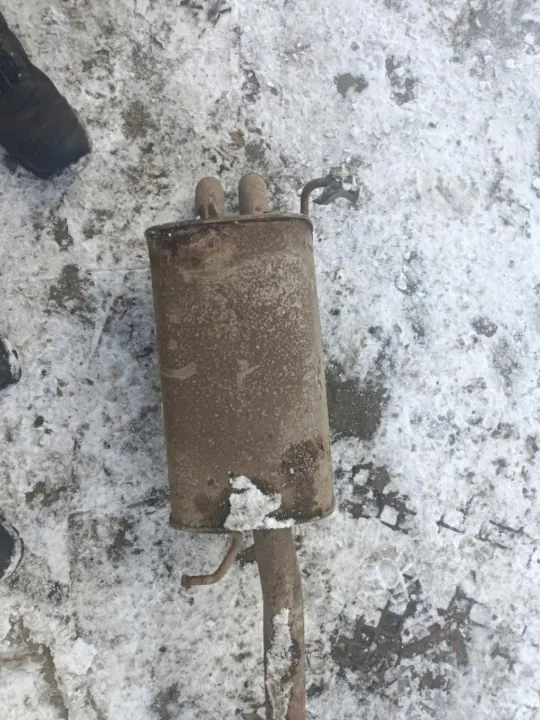 Pakoputken Vaimennin OEM Wrakowisko-27934- VW Caddy:lle image 4