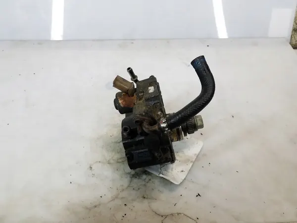 Brandstofpomp Mercedes-Benz A-Klasse W176 1.8 CDI A6510701801 image 2