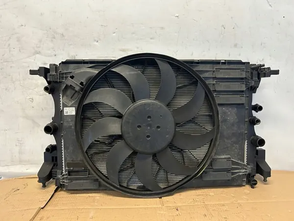 Conjunto de radiadores Mercedes A-Class A177 W177 Diesel OEM image 1