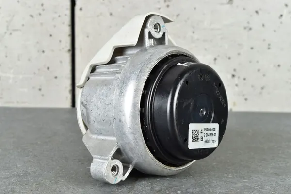 BMW M3 F80 M4 F82 F83 M2 F87 Supporto Motore Destro 2284818 image 3