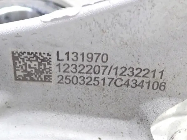 OEM 1344411-00-D Tesla Model 3 Moyeu Arrière Gauche image 7
