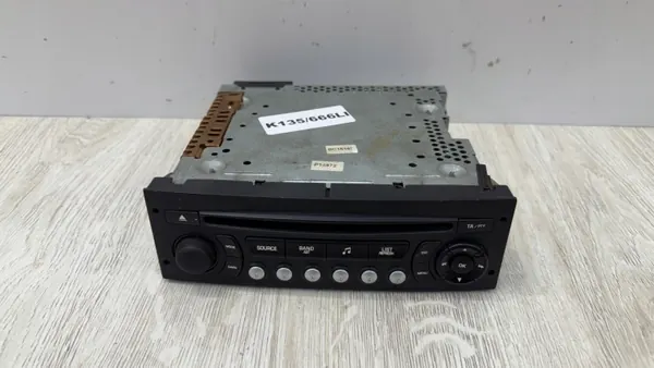Radio CD OEM 96643697 K135/666LI pour Peugeot 207 image 2