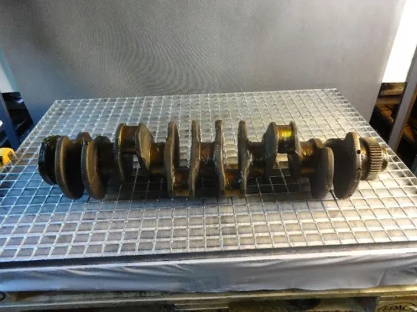 Kurbelwelle Caterpillar OEM 101-3228 - Gebraucht image 2