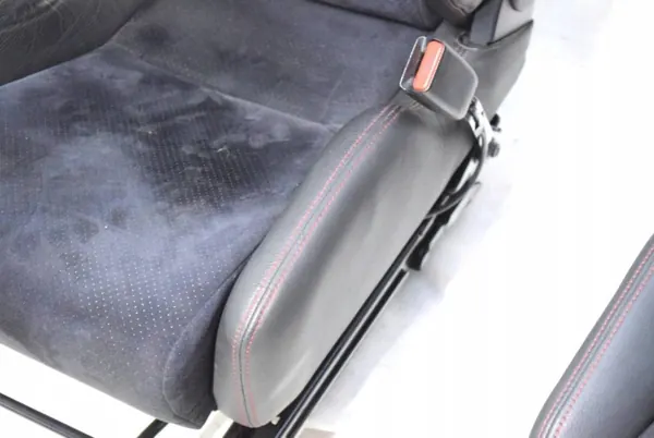 Sièges Recaro OEM GVB002165 pour Subaru Impreza WRX STI image 6