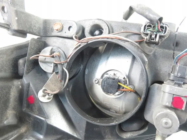 Oikea Etuvalaisin Nissan Primera P12 26010AU800 image 9