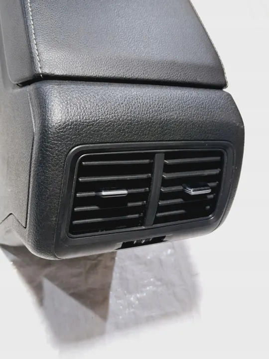 Accoudoir cuir OEM 5G1863241BE pour VW Golf VII image 8