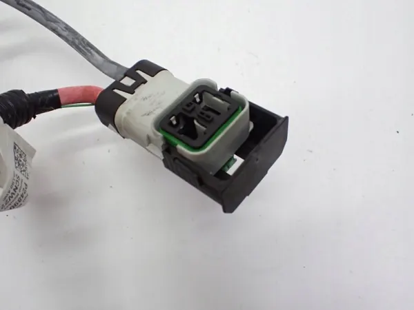 Pince câble batterie Tesla OEM 22R pour Model Y image 3