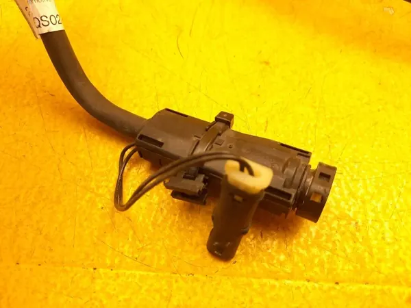 Mercedes-Benz AdBlue-slang OEM A2474700205 - Gebruikt image 3