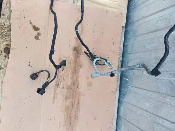 Tuyau Adblue complet Peugeot 3008 II image 3