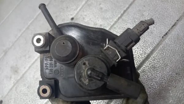 Filtre à charbon OEM 01 pour Skoda Octavia I 1.8 image 3
