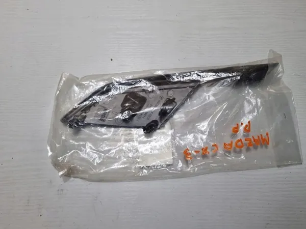 Grille de pare-chocs avant droite MAZDA CX-3 NEUVE OE image 3