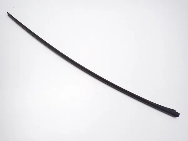 Framruta List Höger OEM 57A854328 Skoda Karoq image 2