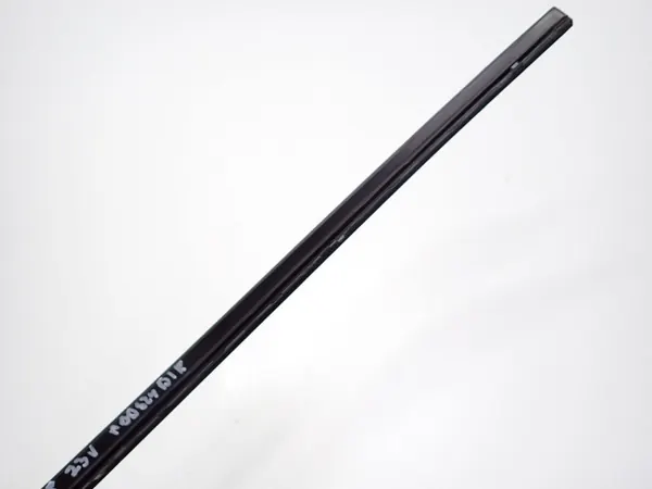 Framruta List Höger OEM 57A854328 Skoda Karoq image 5