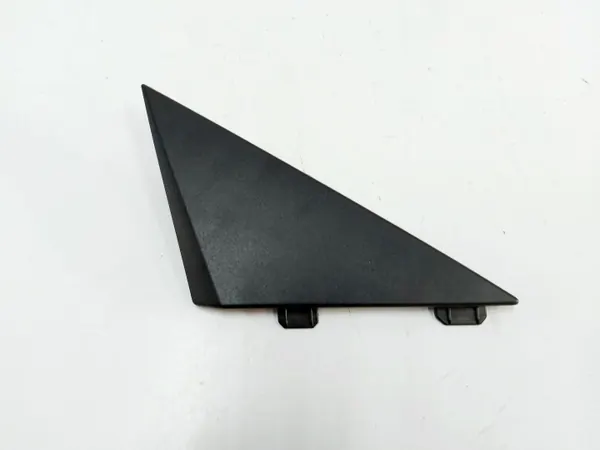 Mercedes oven kolmio OEM A2057270428 oikea etu image 2