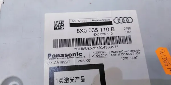 Cambiador CD Audi OEM 8X0035110B - Usado image 5