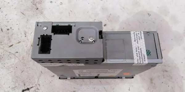 Cambiador CD Audi OEM 8X0035110B - Usado image 7