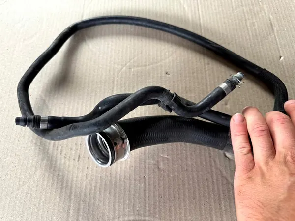 Flexibele slang Mercedes A2215013784 image 9